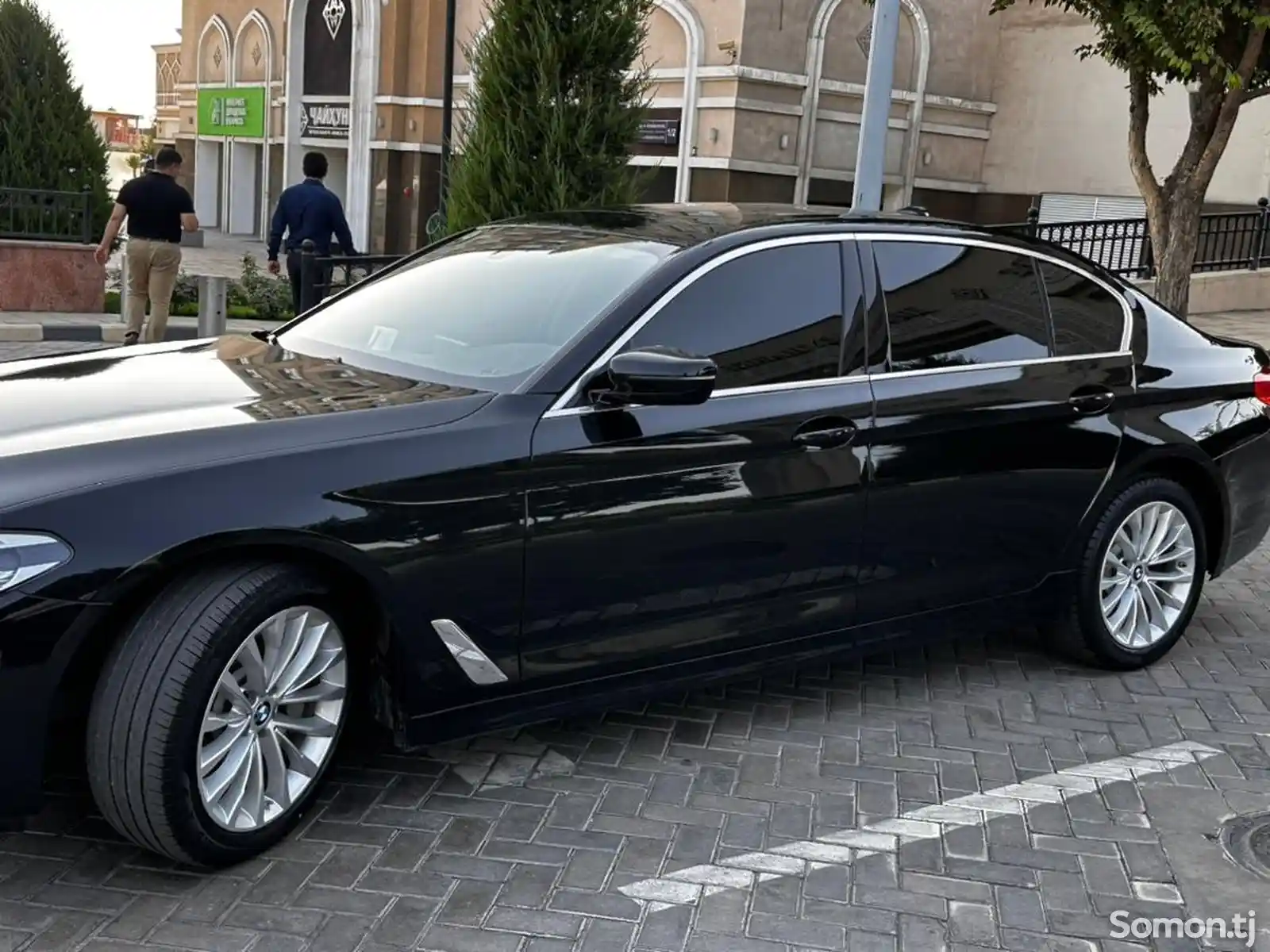 BMW 5 series, 2020-4