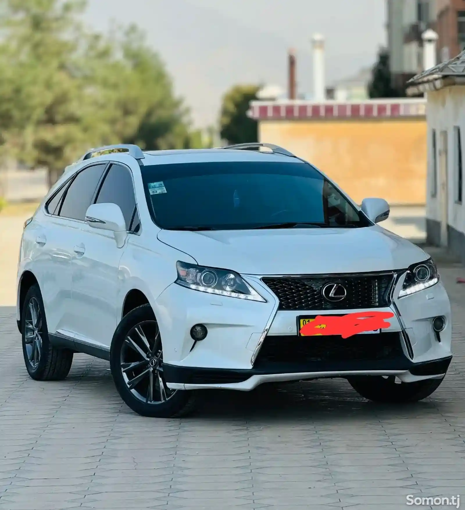 Передний часть подкрылок на Lexus rx 2010-2015-2