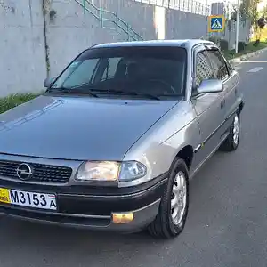 Opel Astra F, 1995