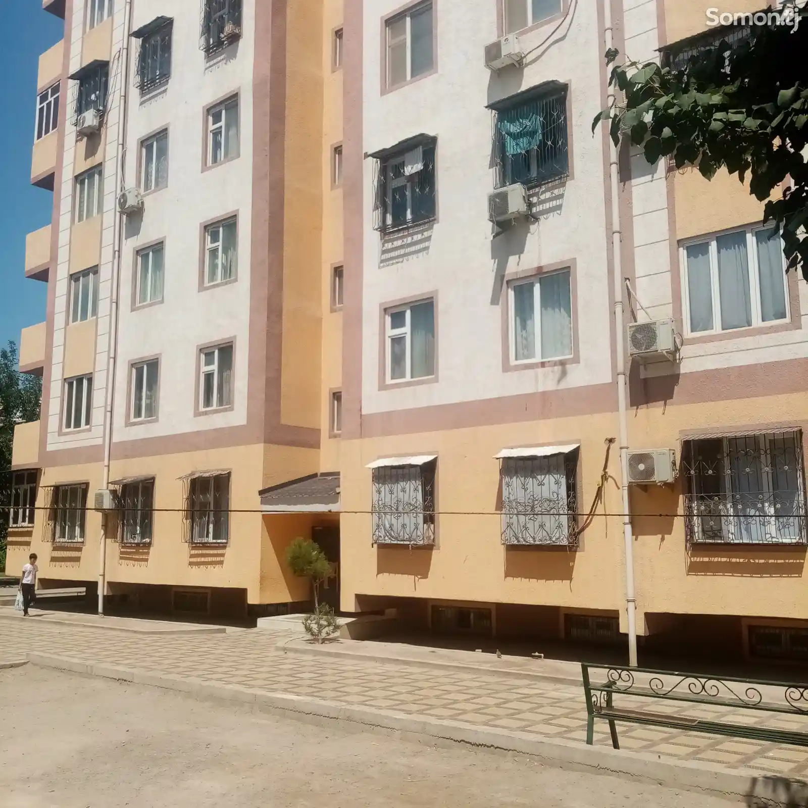 2-комн. квартира, 8 этаж, 44 м², Дустии халкхо 36