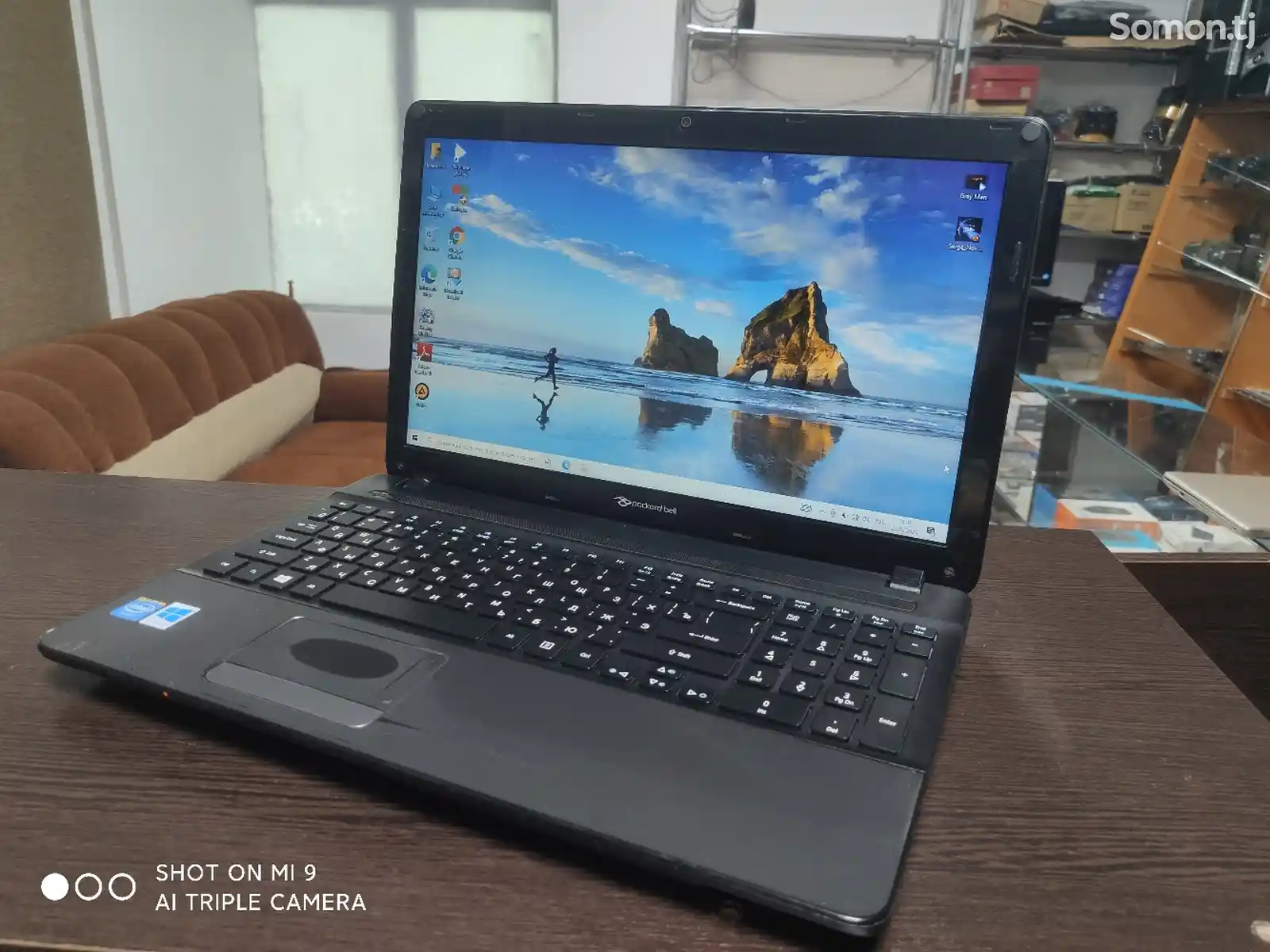 Ноутбук Acer Aspire-1