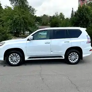 Lexus GX series, 2015