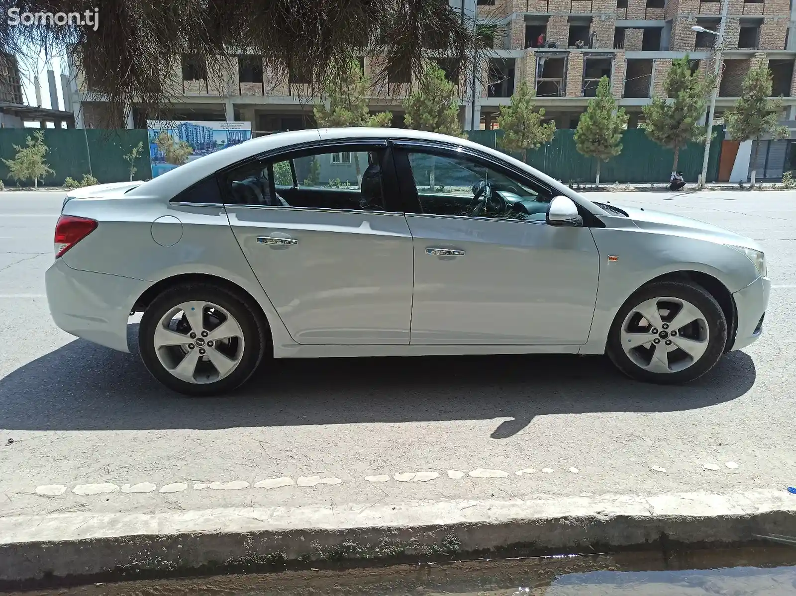 Chevrolet Cruze, 2010-6