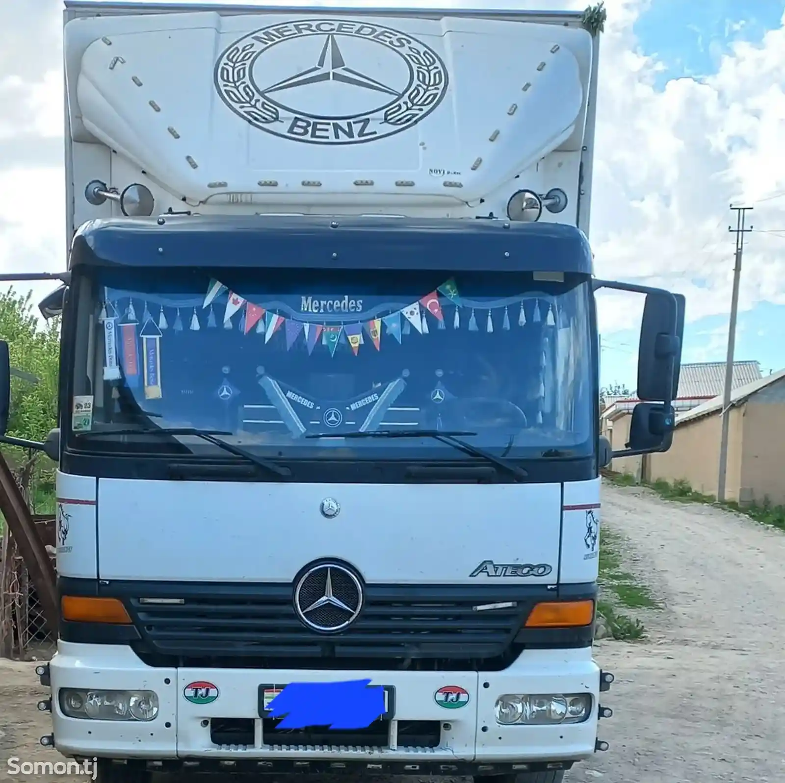 Бортовой грузовик Mercedes-Benz Atego, 2003-1