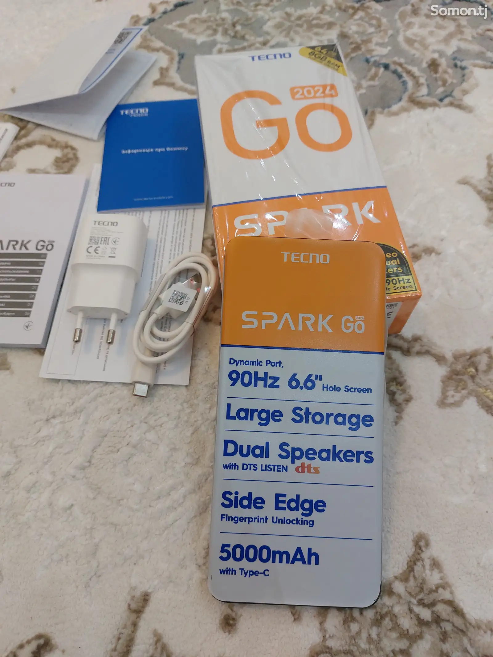 Tecno Spark Go 2024 8/64GB Black-2