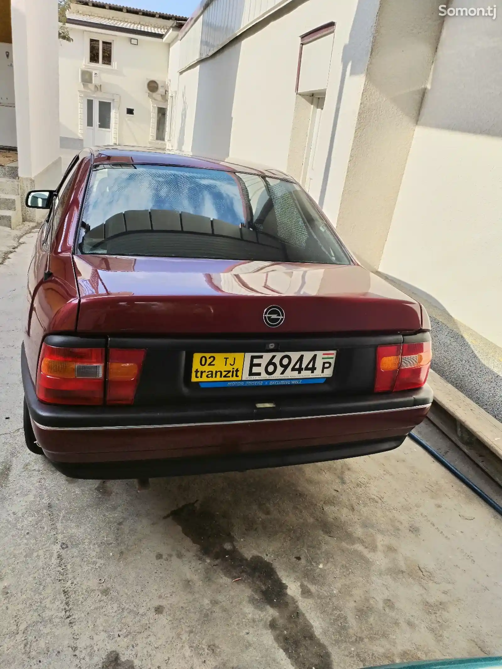 Opel Vectra A, 1992-3