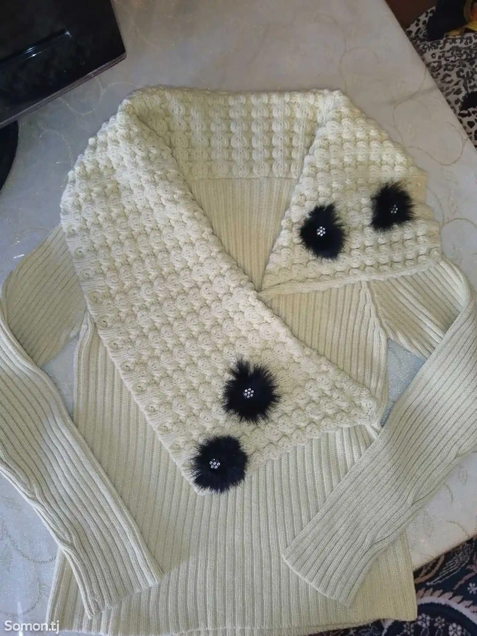 Пуловер с шалевым воротником-1