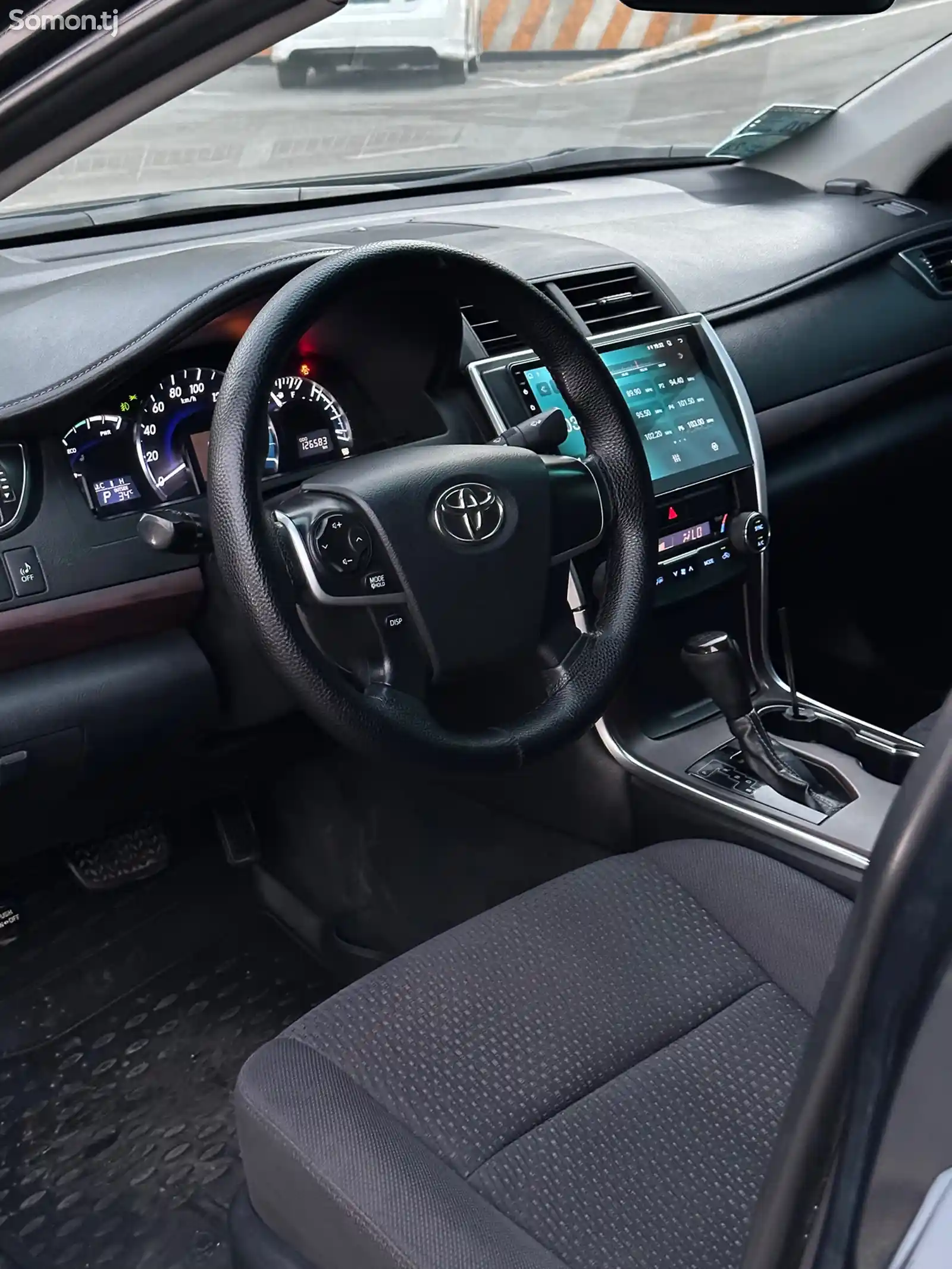 Toyota Camry, 2012-6