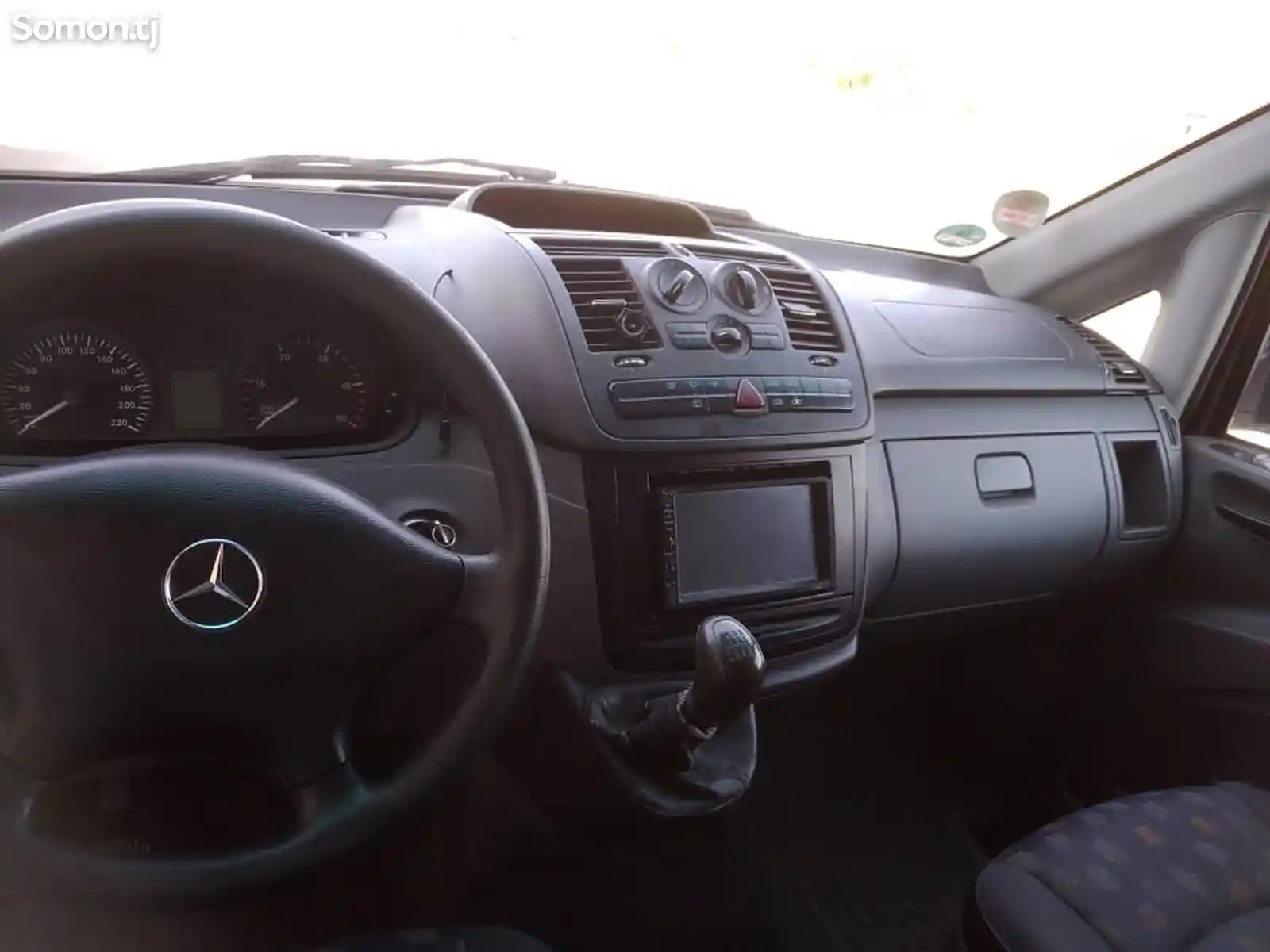 Фургон Mercedes-Benz Vito-5