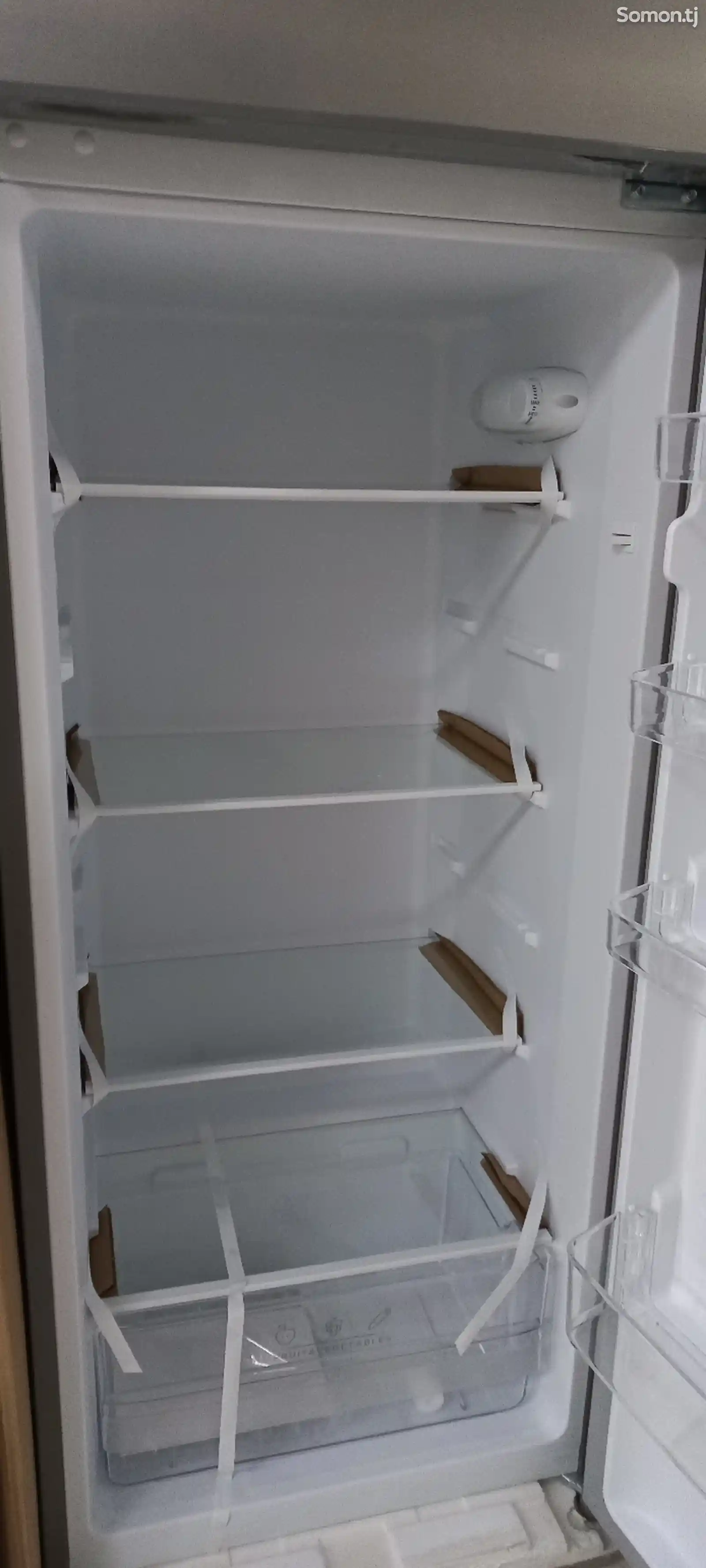 Холодильник Blesk 312 Россия-3