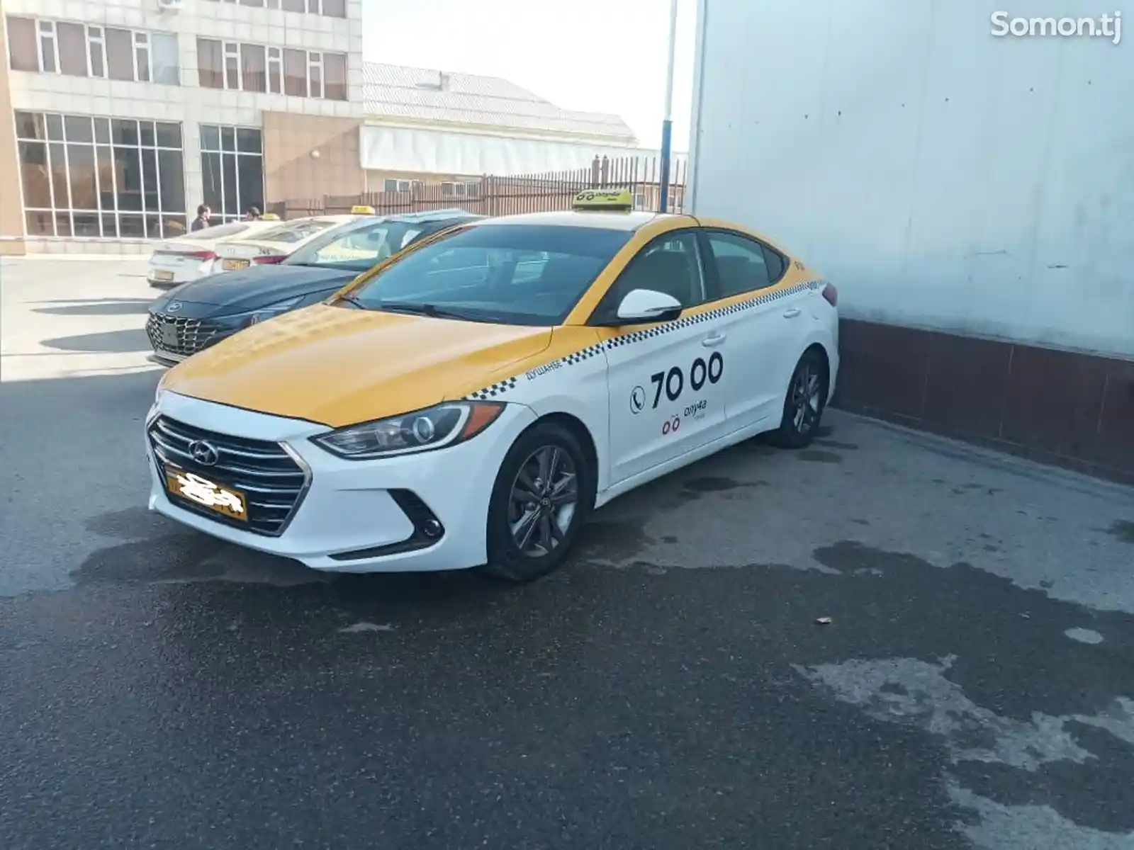 Hyundai Elantra, 2017-1