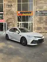 Toyota Camry, 2019-3