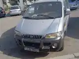 Hyundai Starex, 2001-2