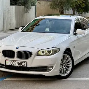 BMW 5 series, 2013