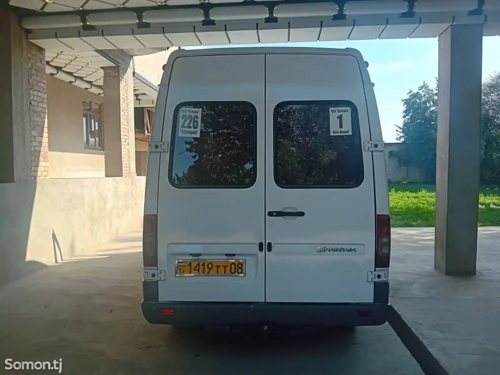 Микроавтобус Mercedes-Benz Sprinter, 2006-7