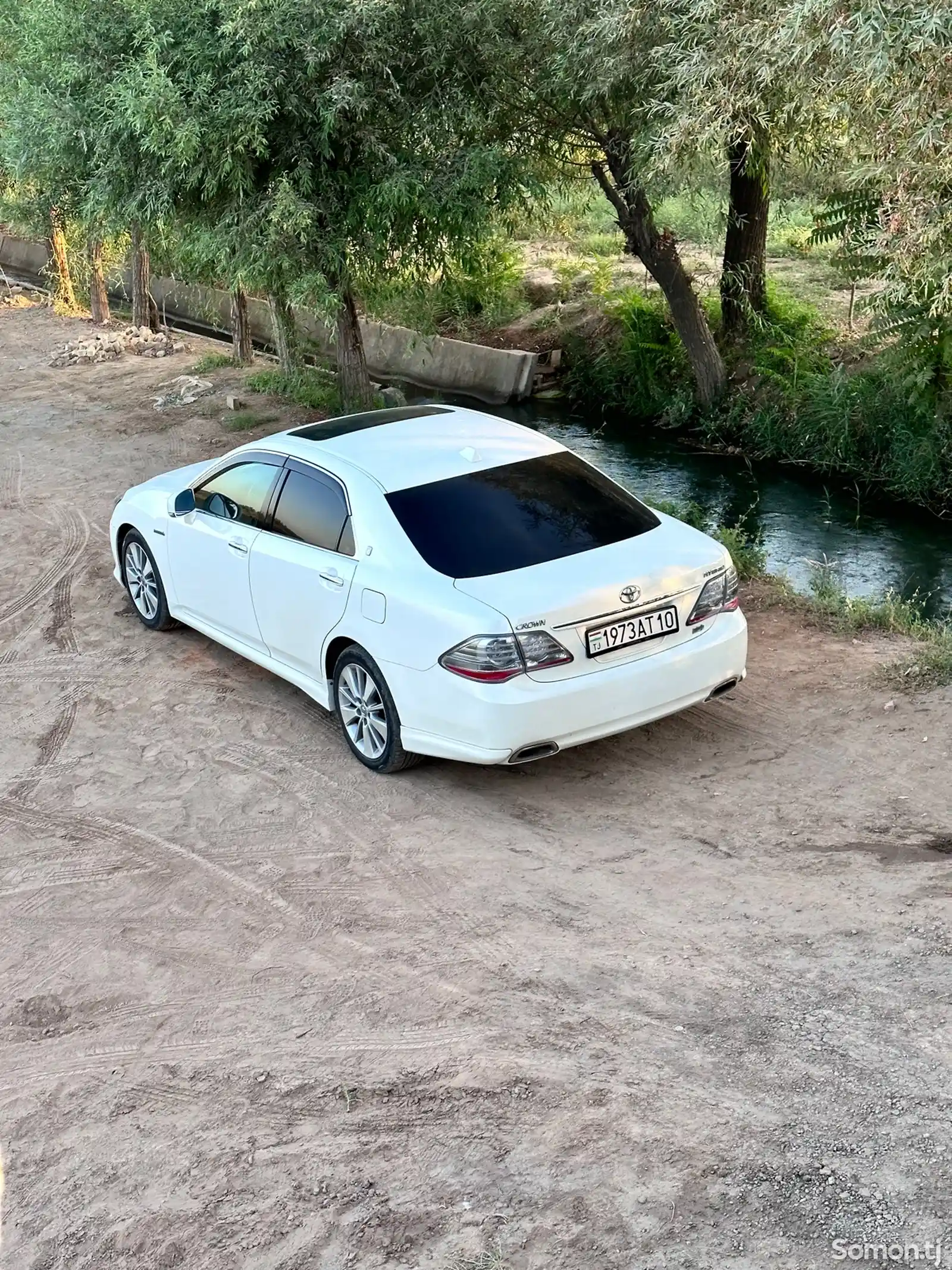 Toyota Crown, 2009-10