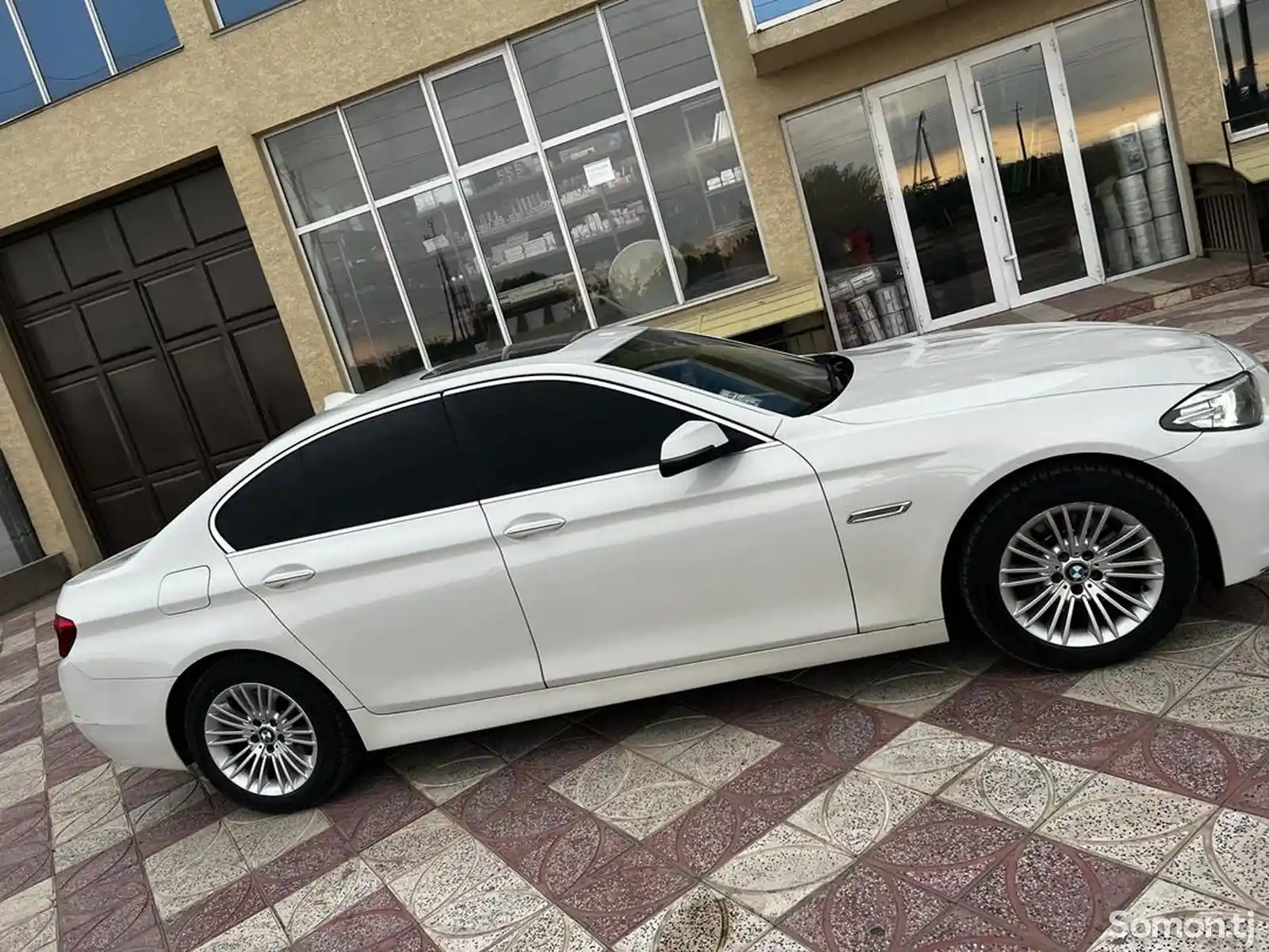 BMW 5 series, 2014-4