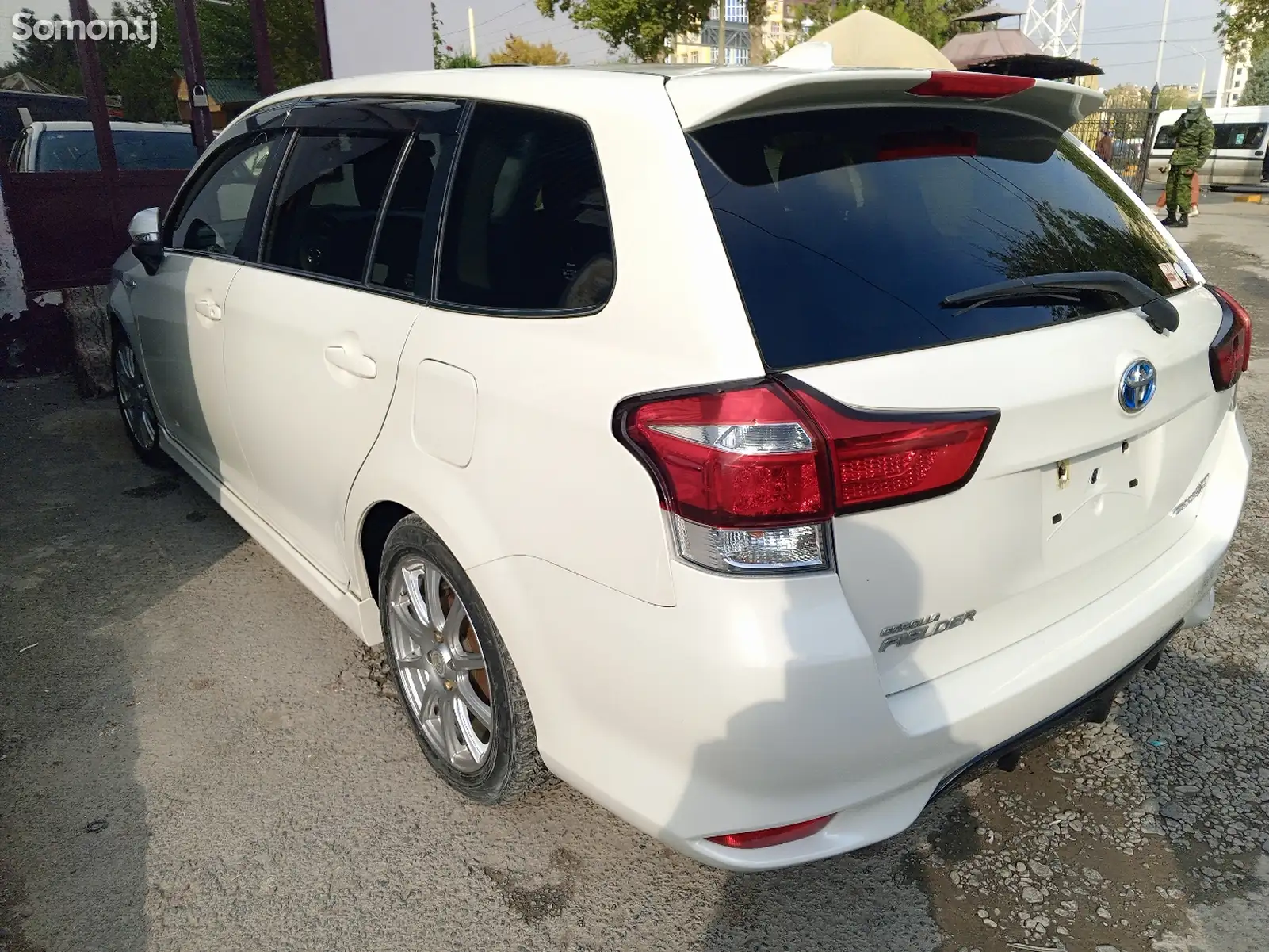 Toyota Fielder, 2015-1