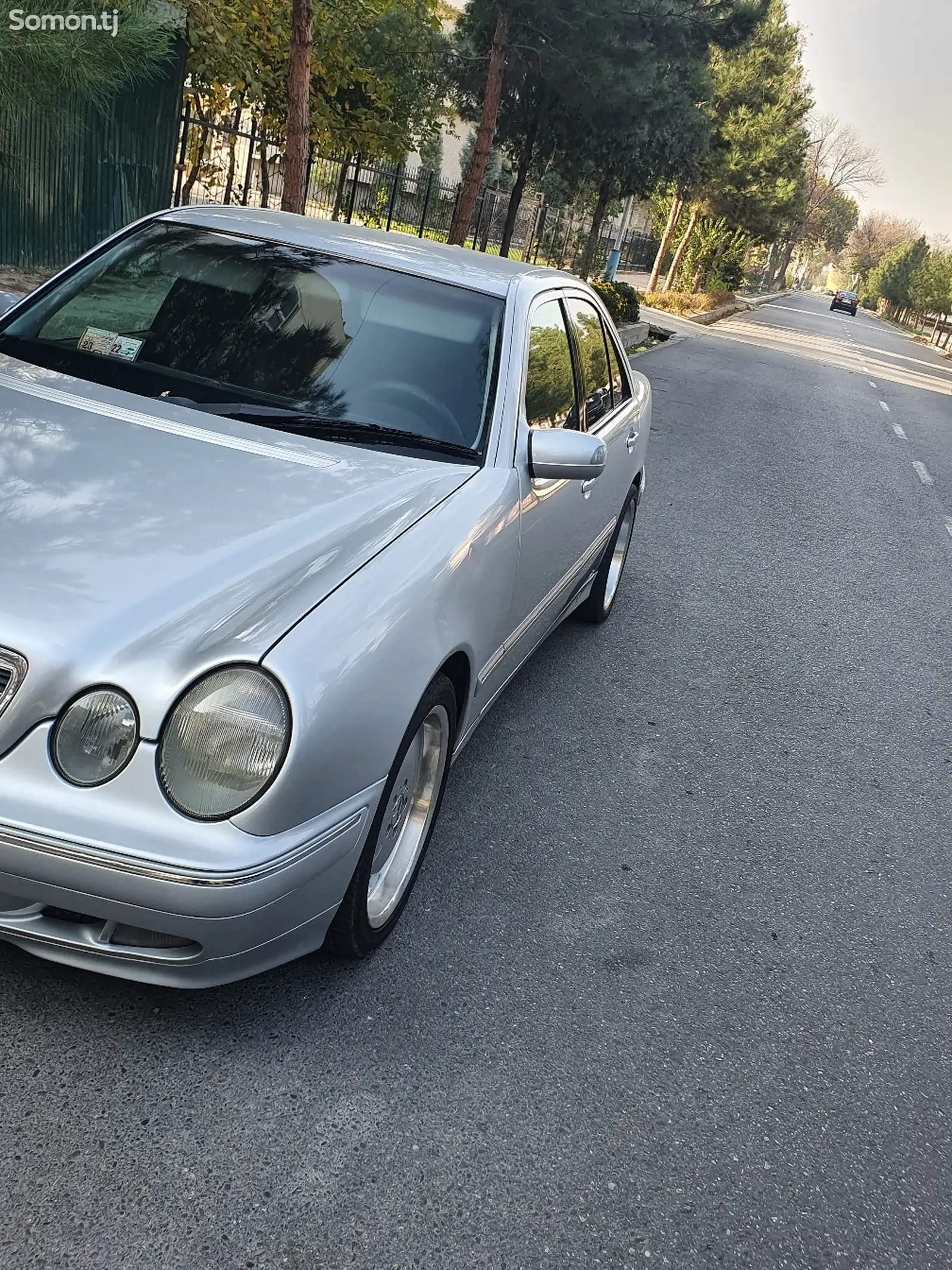 Mercedes-Benz E class, 2000-5