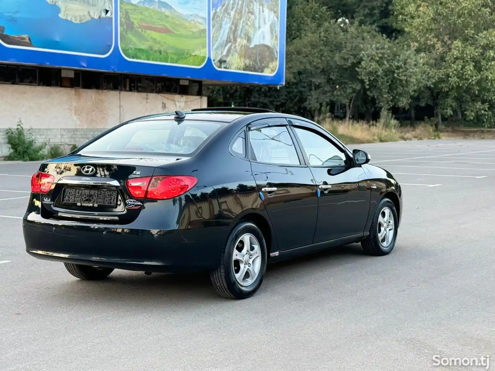 Hyundai Avante, 2010-5