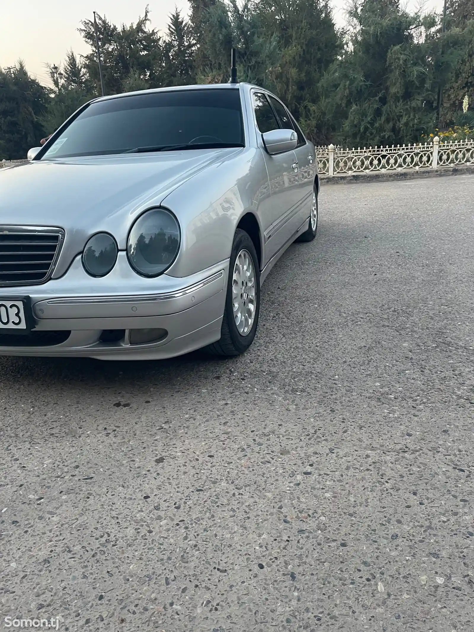 Mercedes-Benz E class, 2000-3