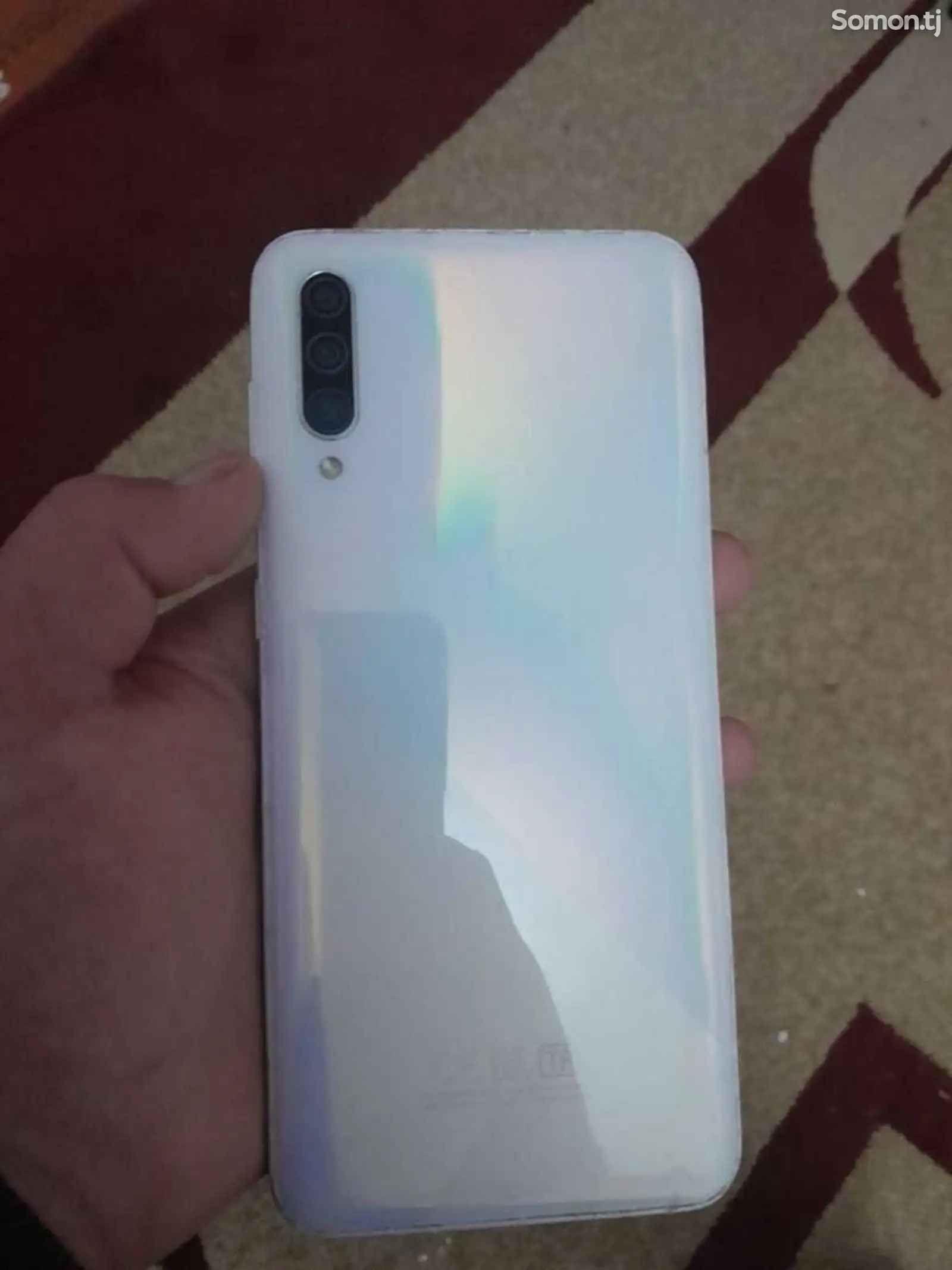 Samsung Galaxy A30-1