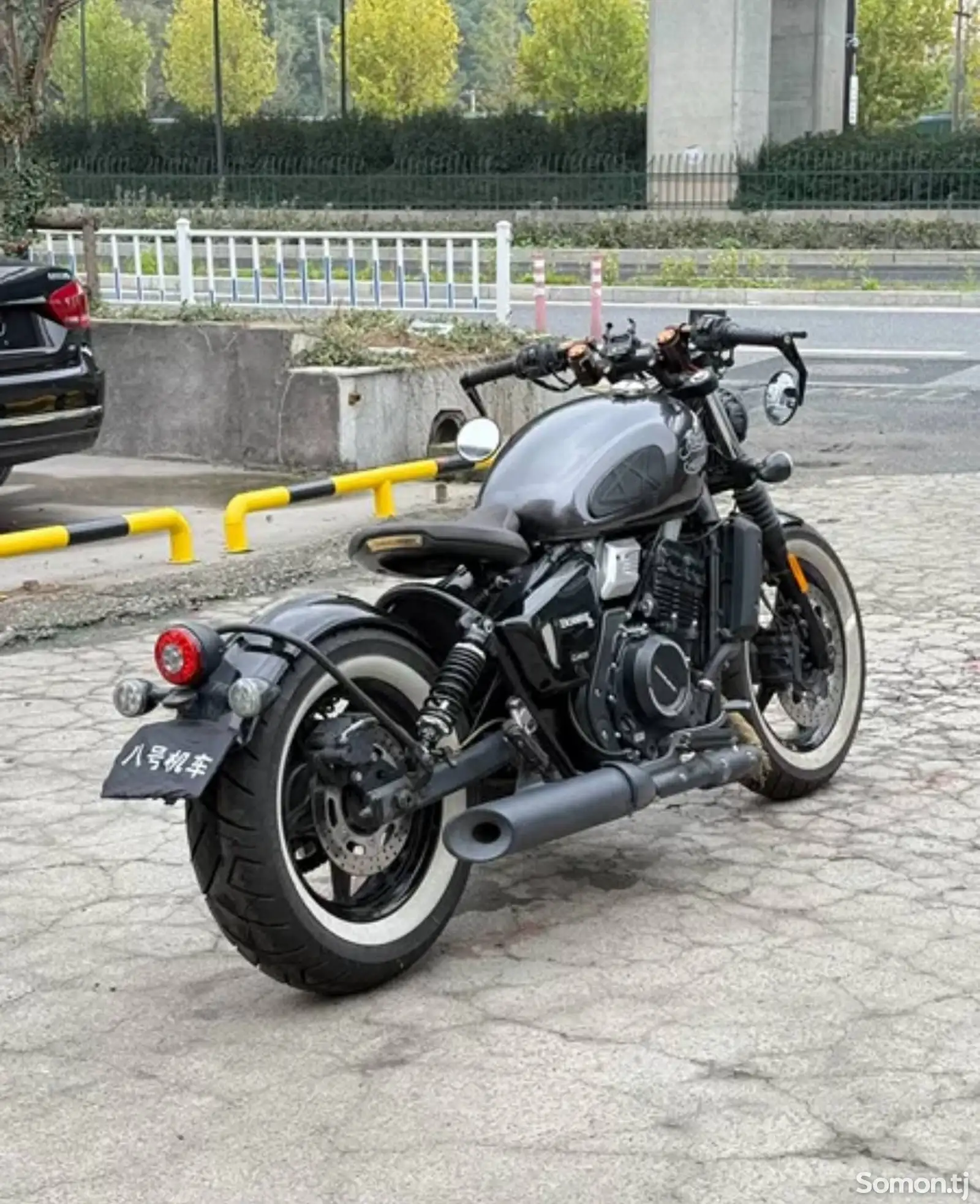 Мотоцикл Bobber 400 custom-1