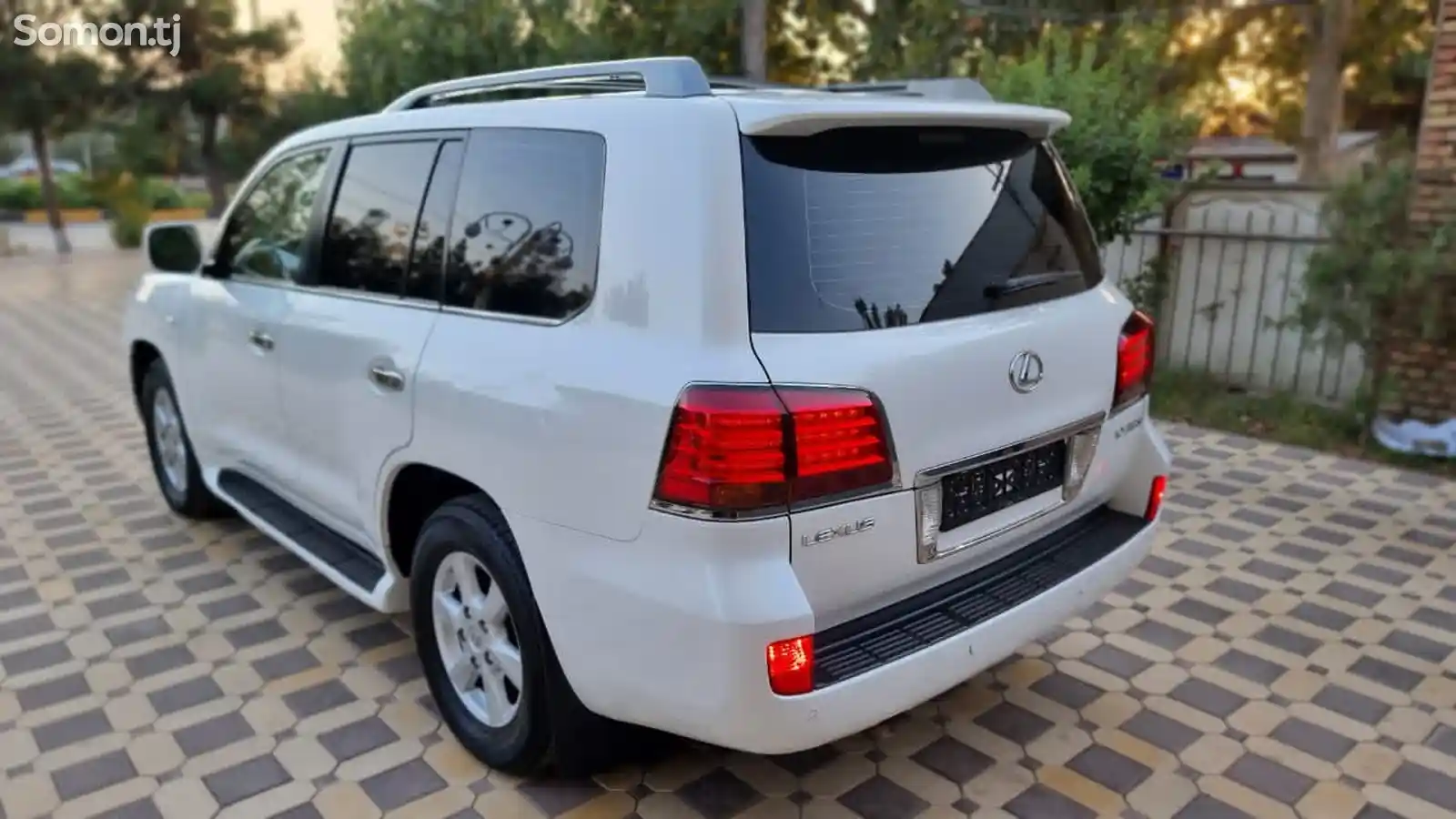 Lexus LX series, 2013-5