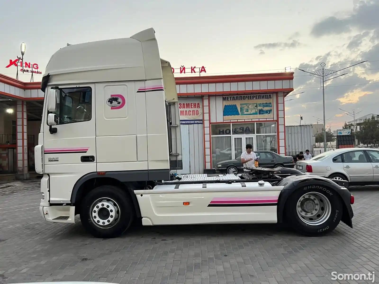 Седельный тягач DAF XF 460-9