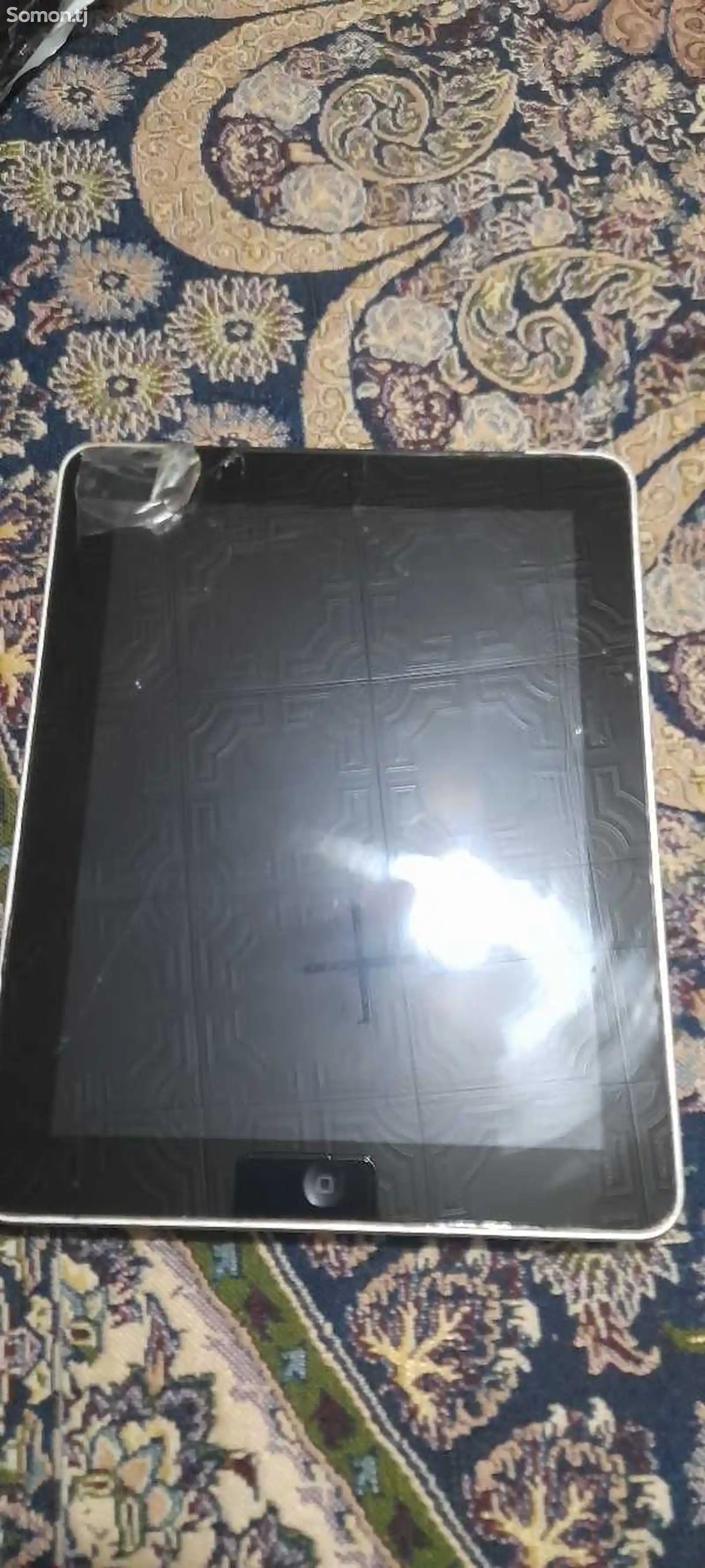 Планшет iPad 1 на запчасти-2