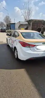 Hyundai Elantra, 2012-4