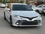 Toyota Camry, 2018-13