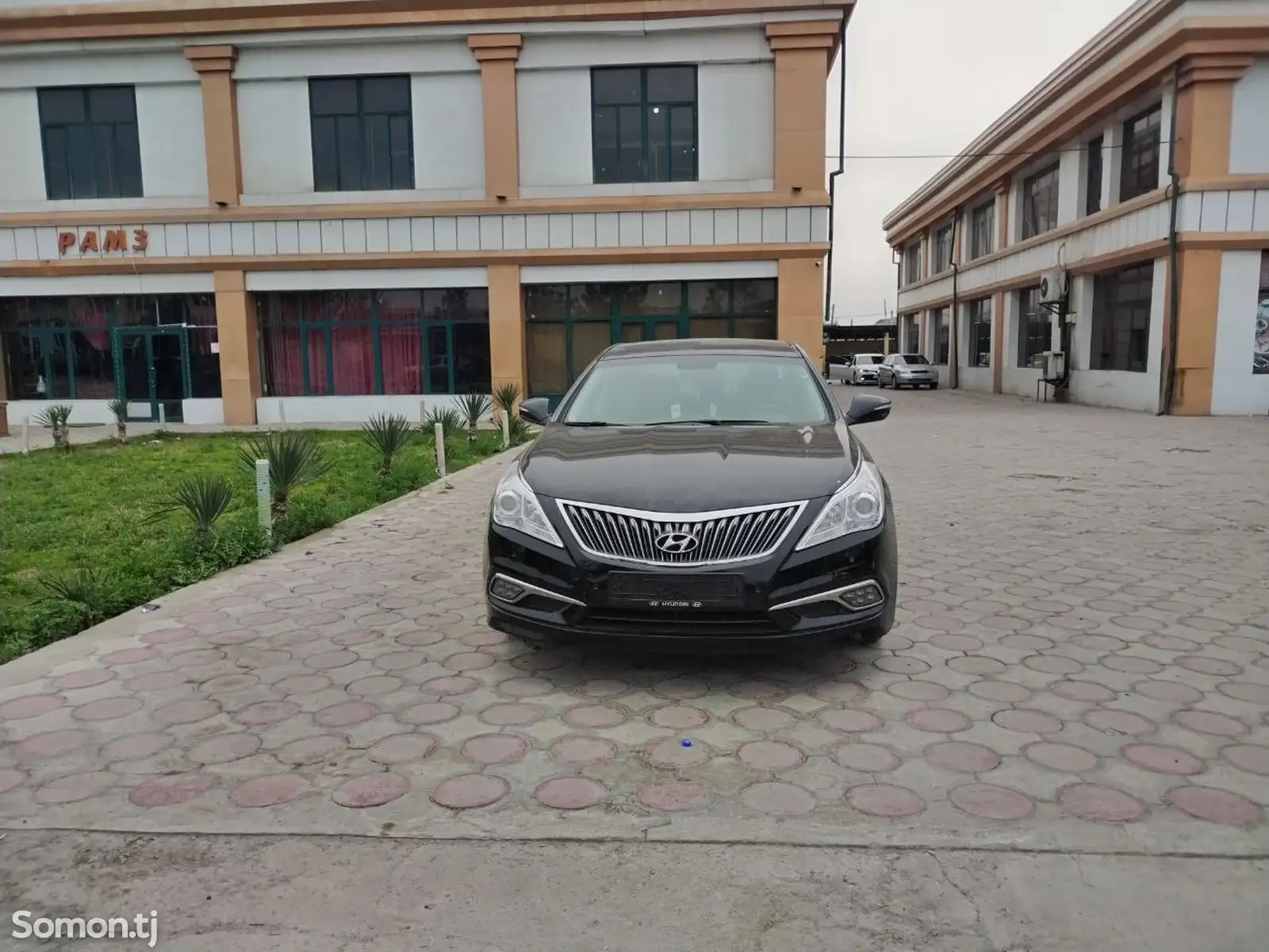 Hyundai Grandeur, 2015-1