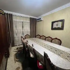 3-комн. квартира, 1 этаж, 70 м², 13 микрорайон