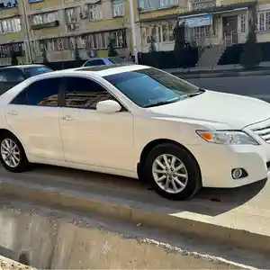 Toyota Camry, 2009