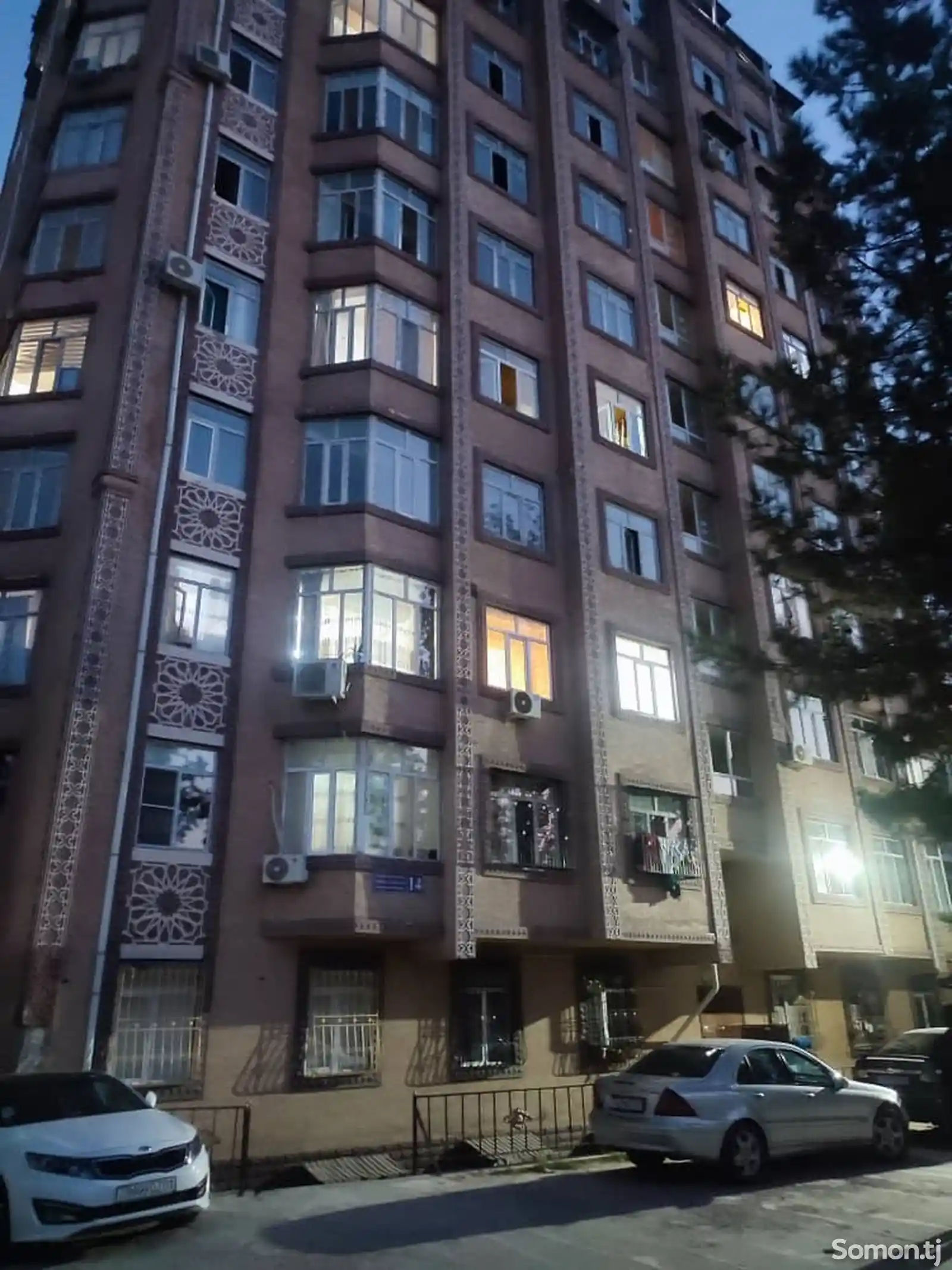 3-комн. квартира, 2 этаж, 72 м², Зарафшон-2