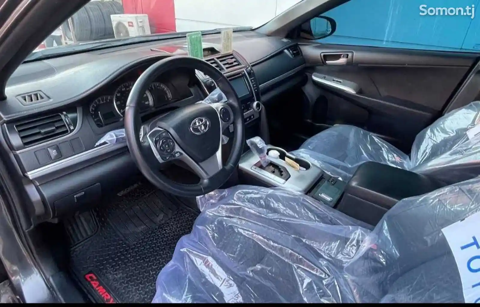 Toyota Camry, 2013-10