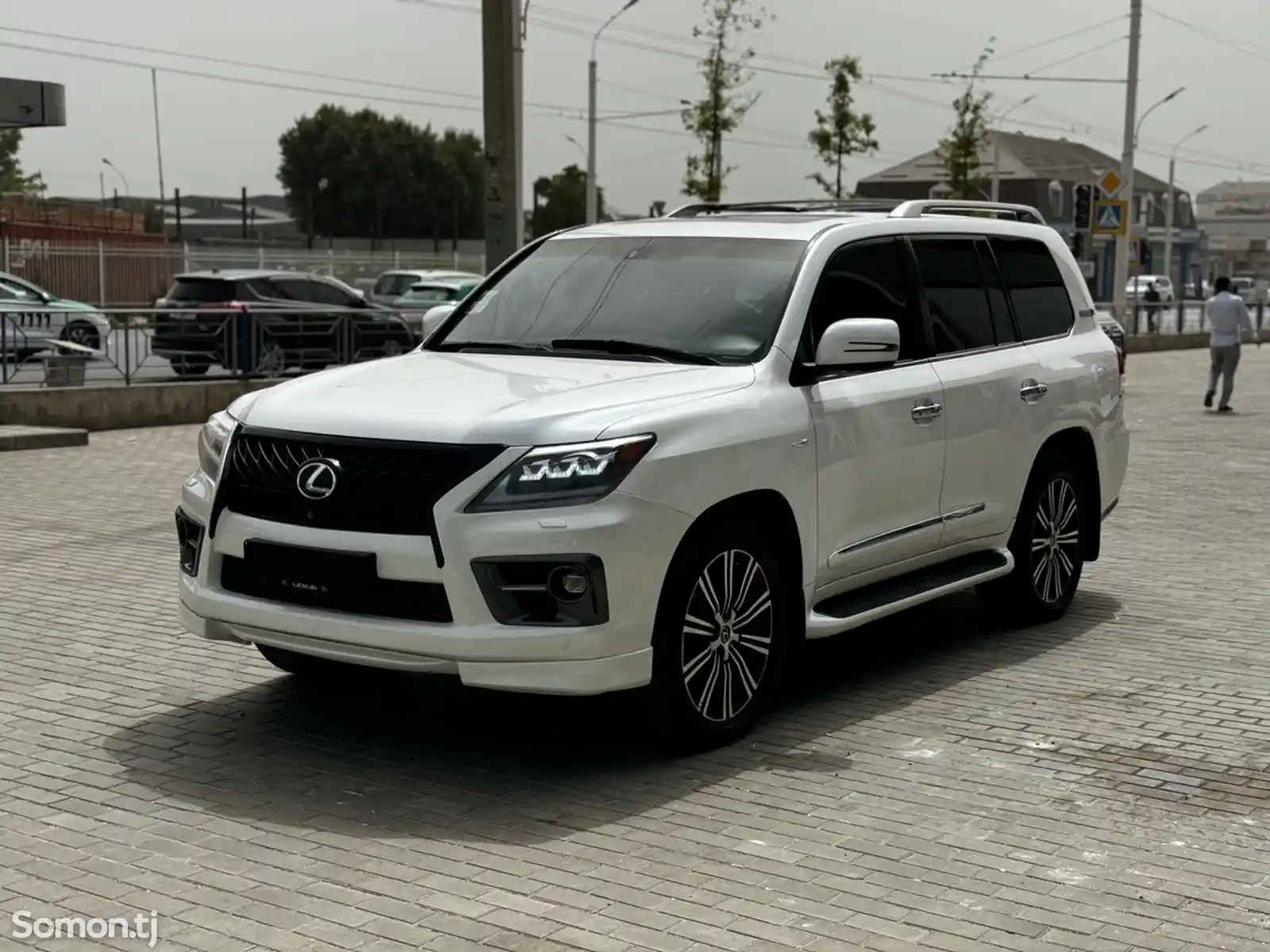 Lexus LX series, 2012-4