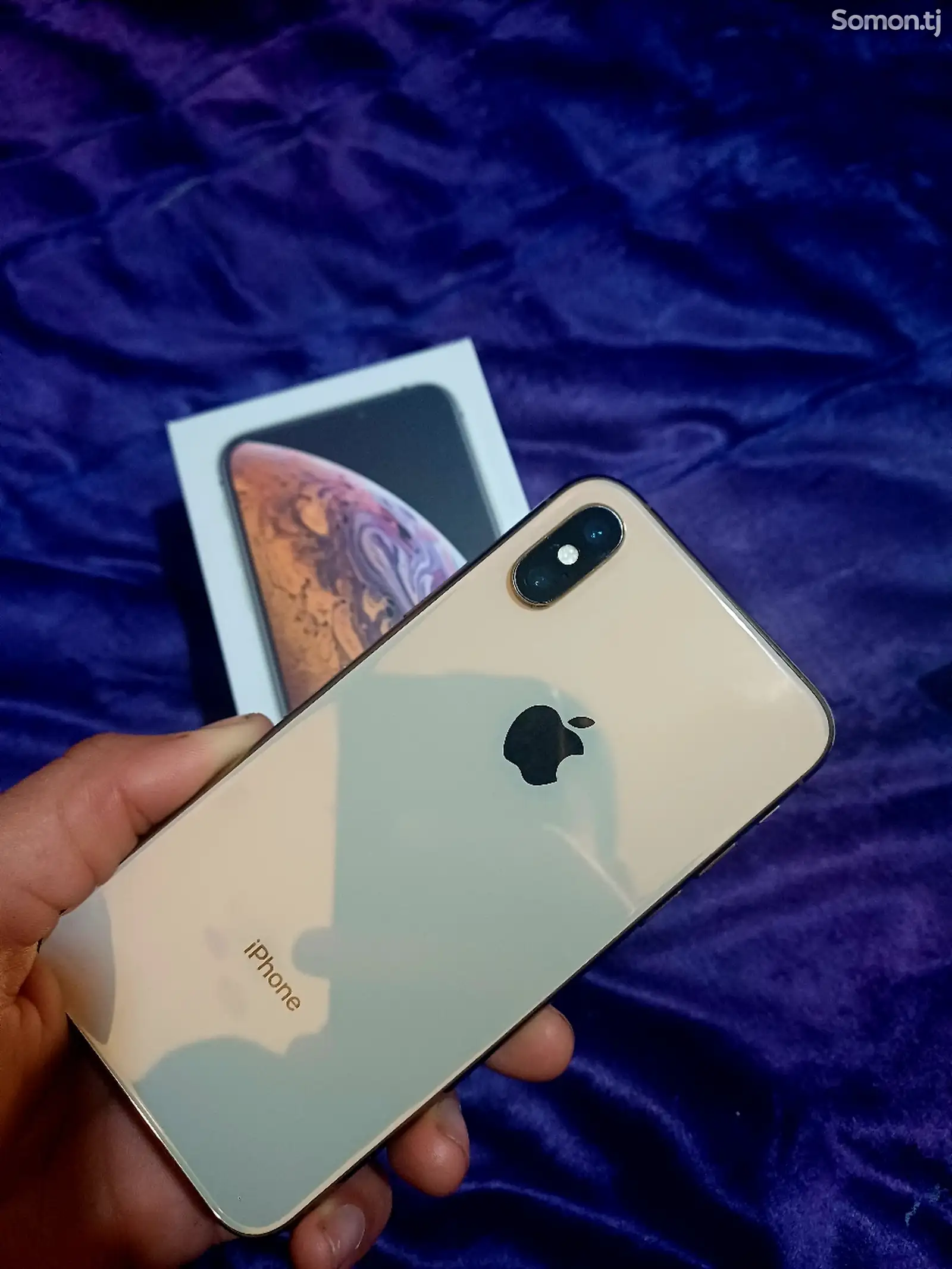 Apple iPhone Xs, 64 gb, Gold-1