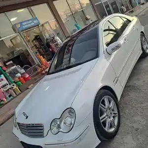 Mercedes-Benz C class, 2005