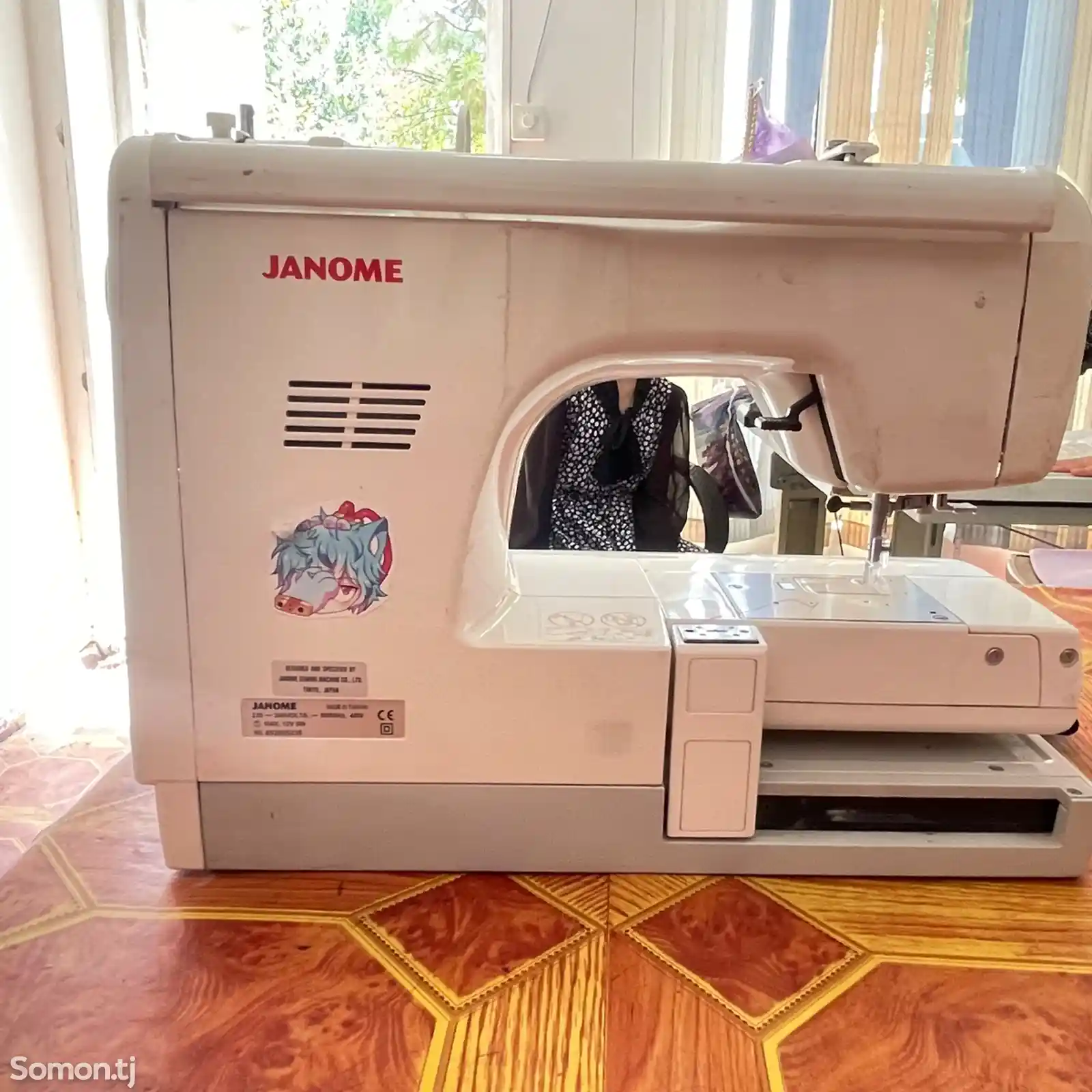 Швейная машина Janome-2