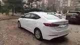 Hyundai Elantra, 2019-2