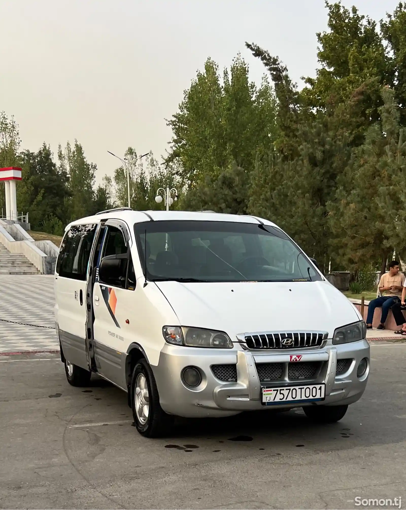 Hyundai Starex, 2000-1