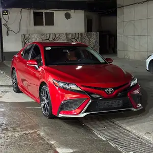 Toyota Camry, 2022