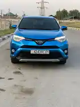 Toyota RAV 4, 2018-6