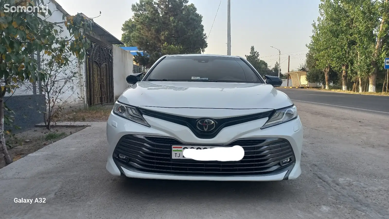 Toyota Camry, 2019-5