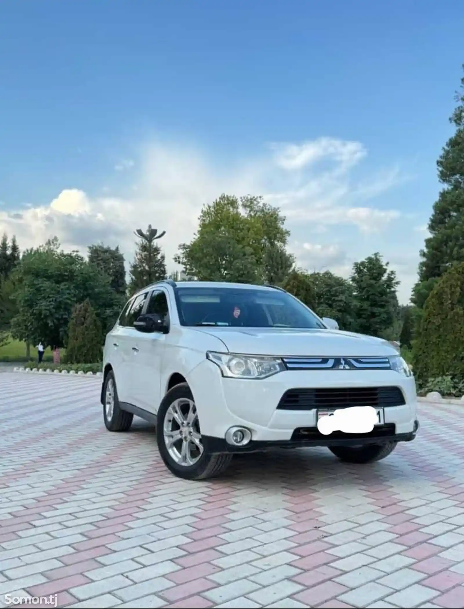 Mitsubishi Outlander, 2014-4