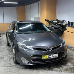 Toyota Avalon, 2013