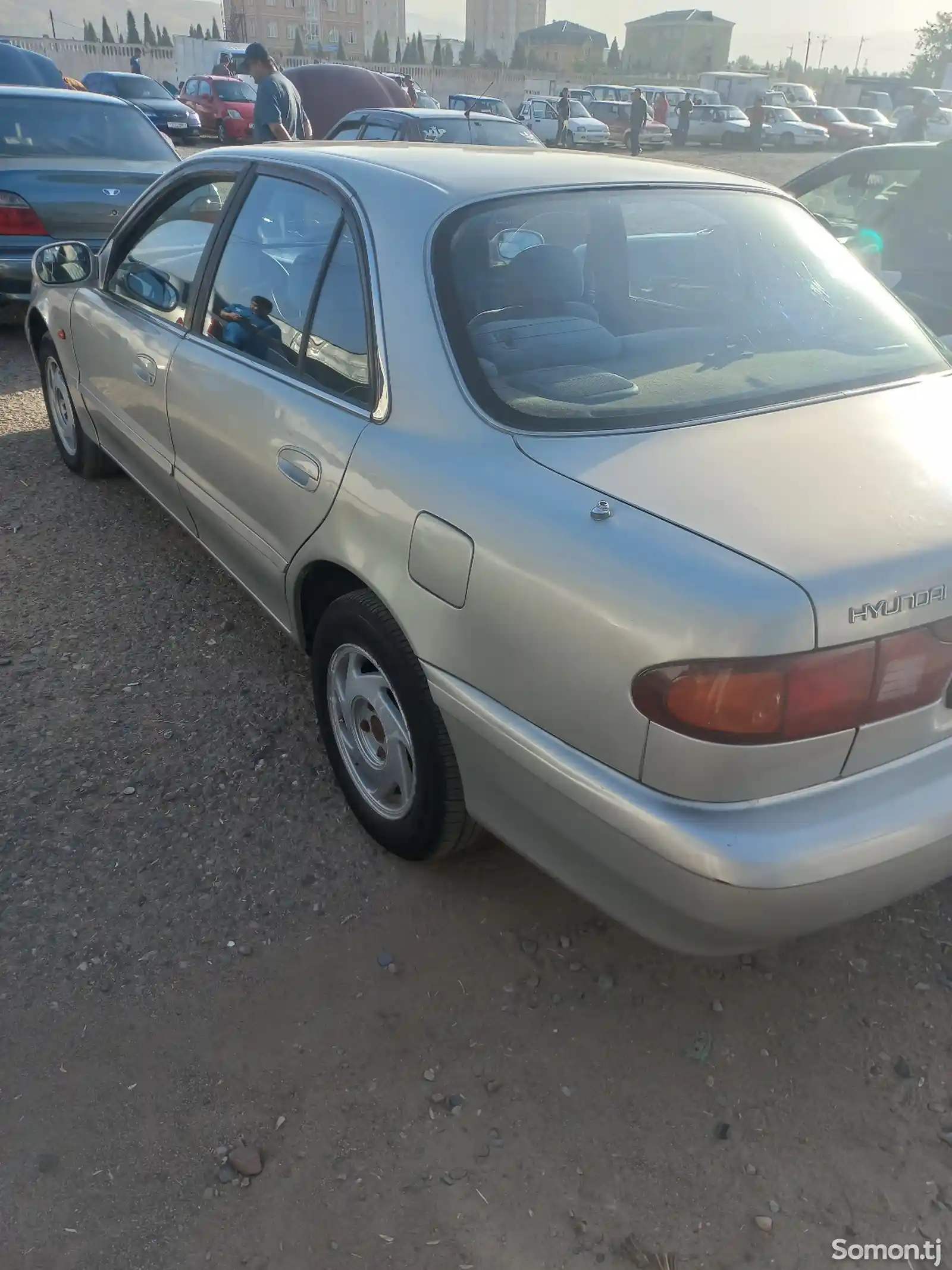 Hyundai Sonata, 1994-5