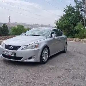 Lexus IS series, 2008